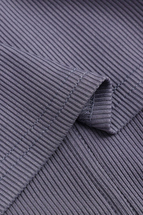Top court style corset gris vue portée pluie