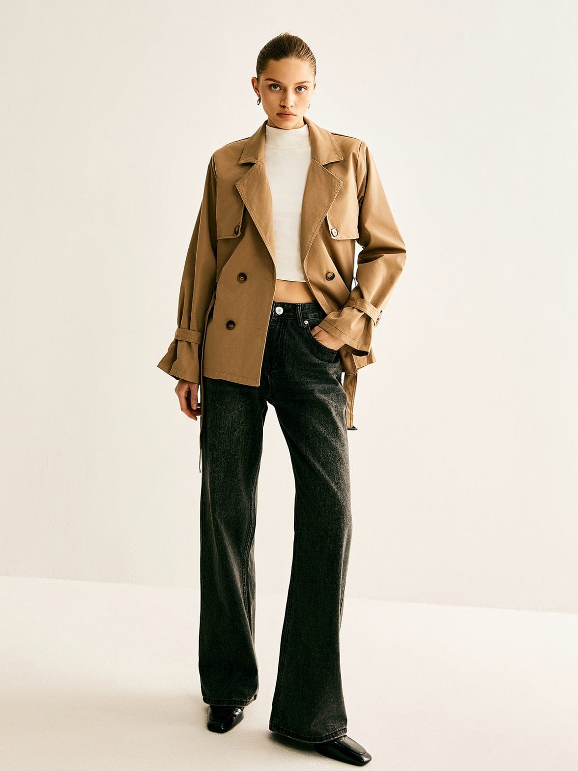 Trench beige détail ceinture brise