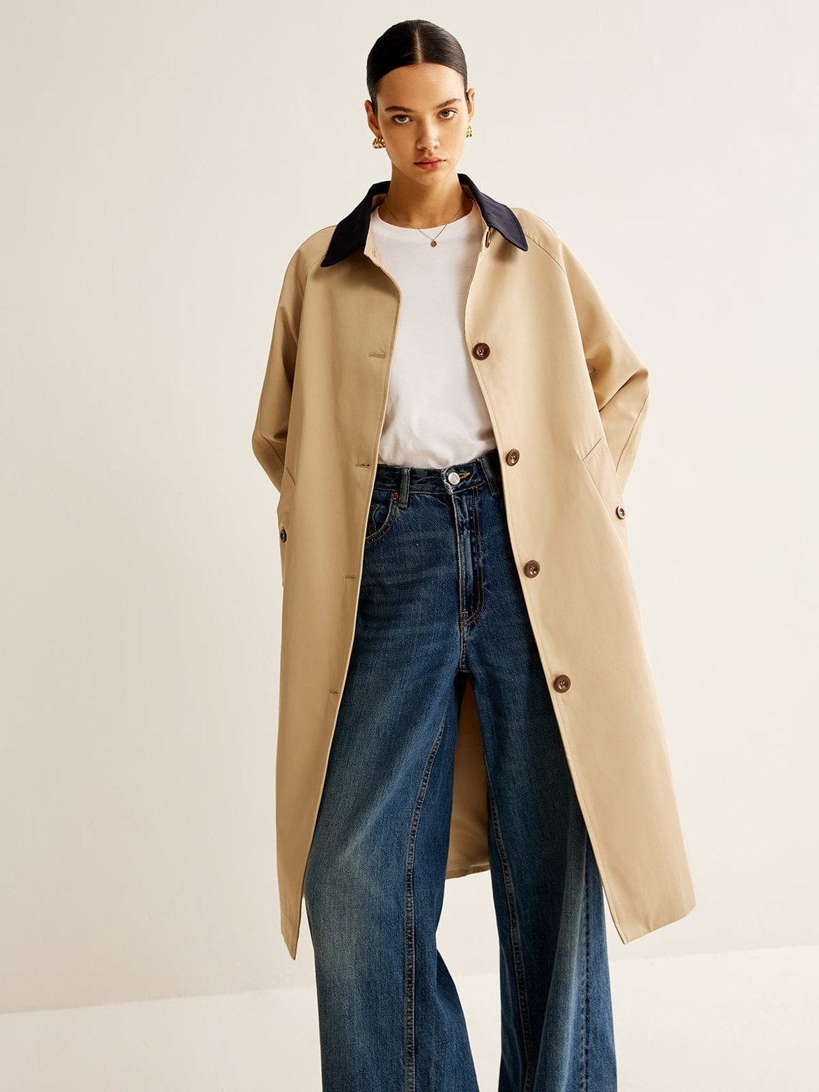 Trench-coat élégant vue de dos douceur