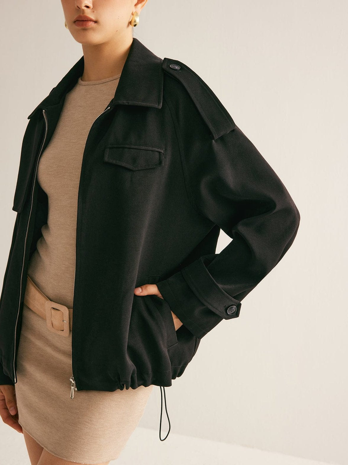 Trench-coat noir élégant douceur