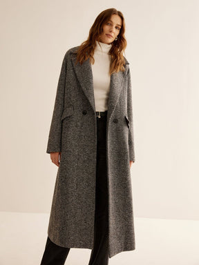 Trench long gris à chevrons détail manche finesse