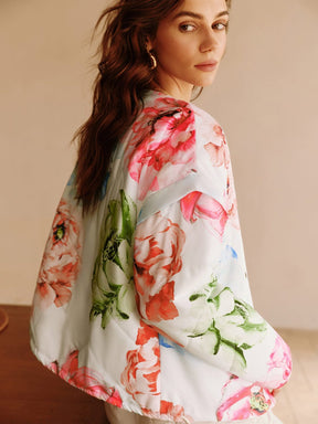 Veste bohème détails floraux lumière