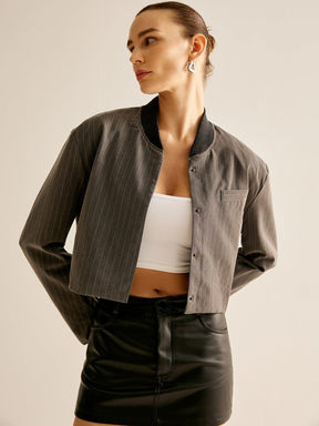 Veste bomber grise portée élégance