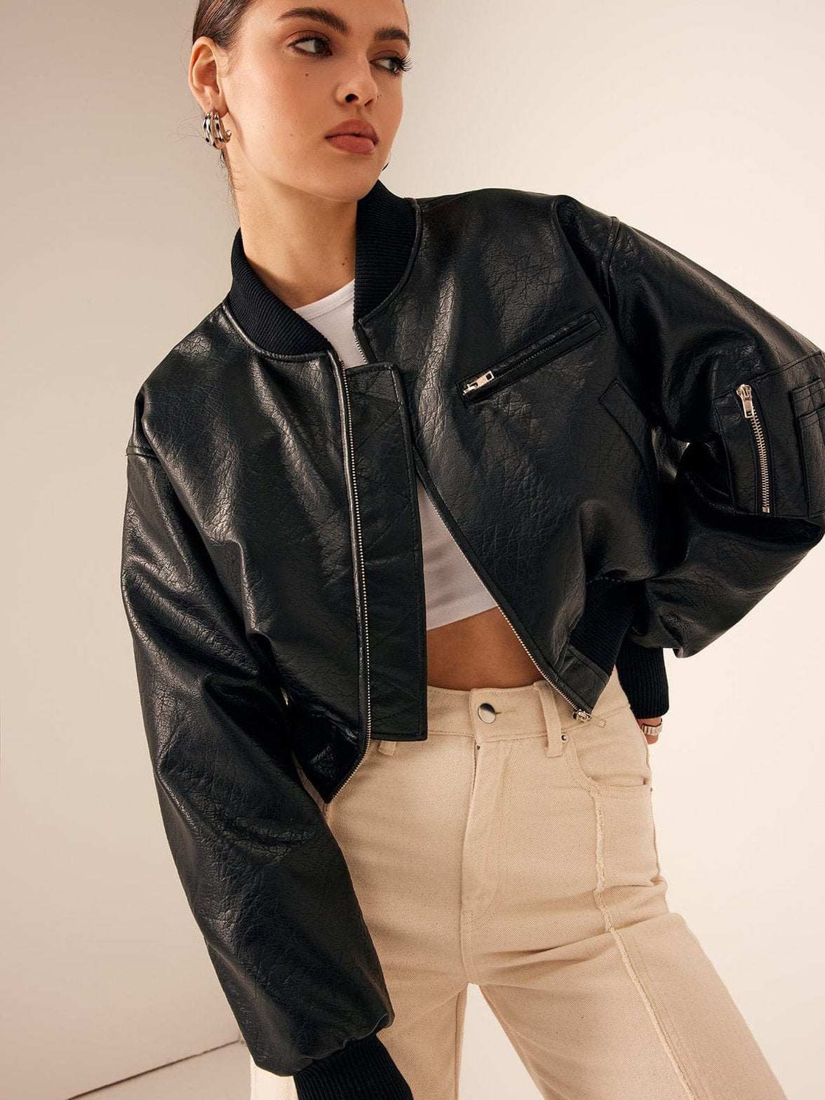 Poches zippées de la veste bomber lune