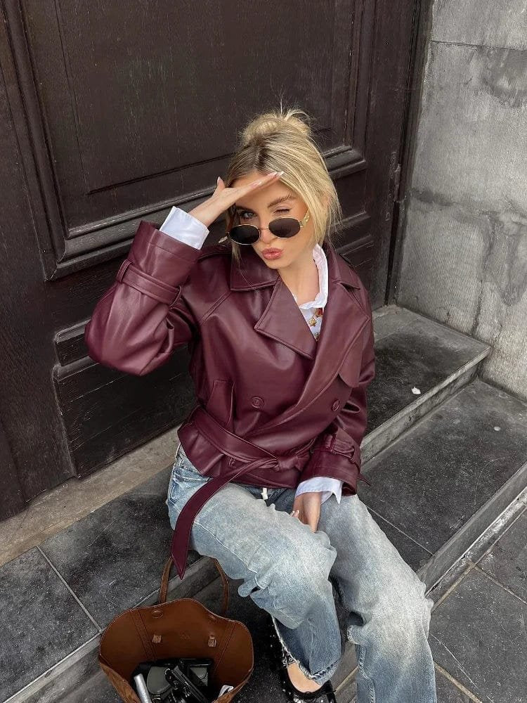 Détail ceinture veste cuir premium satin