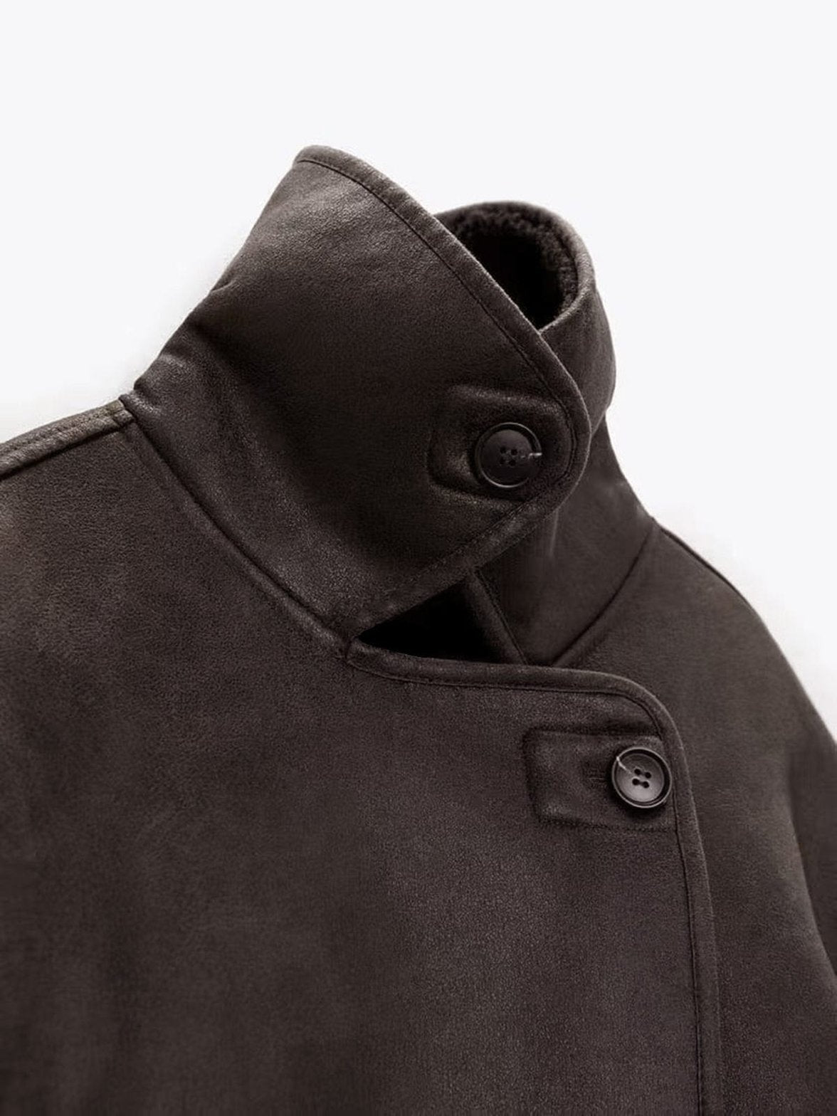 Veste similicuir marron vue de dos douceur