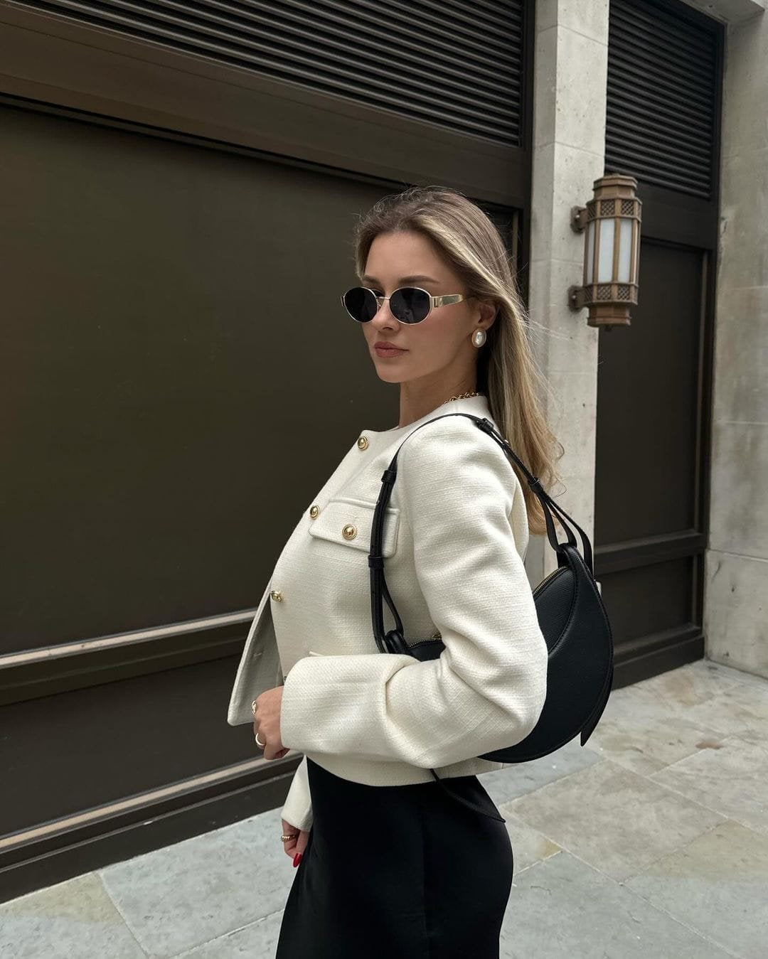 Veste classique à boutons dorés douceur