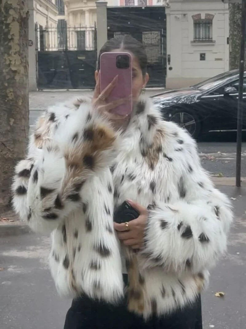 Veste léopard fourrure blanche douceur