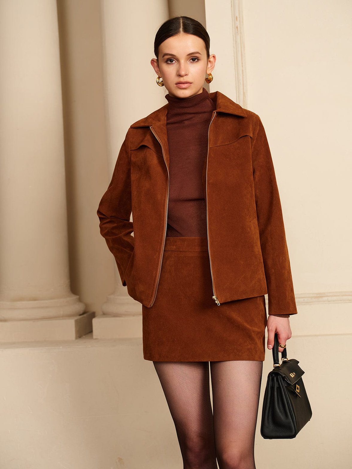 Veste daim zippée vue de face sublime