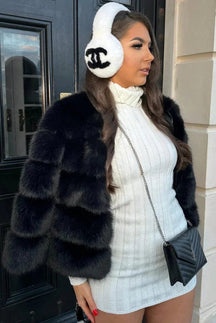 Veste fausse fourrure portée cosy