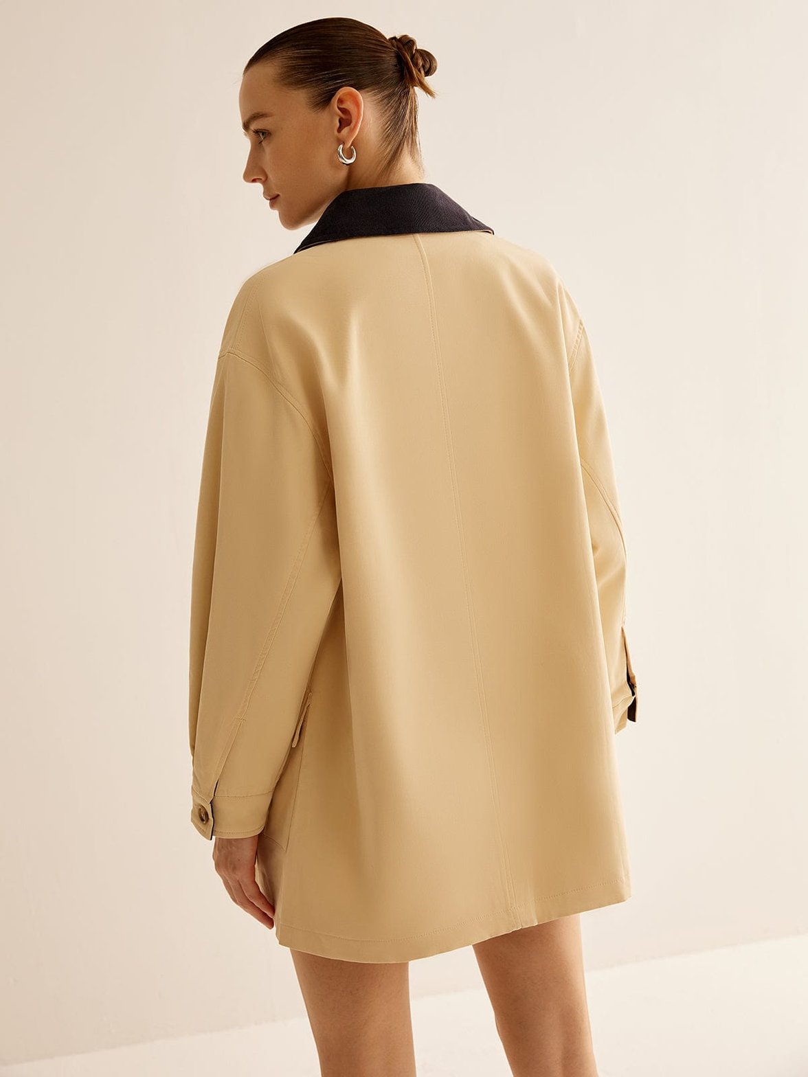 Vue boutonnage veste beige lune