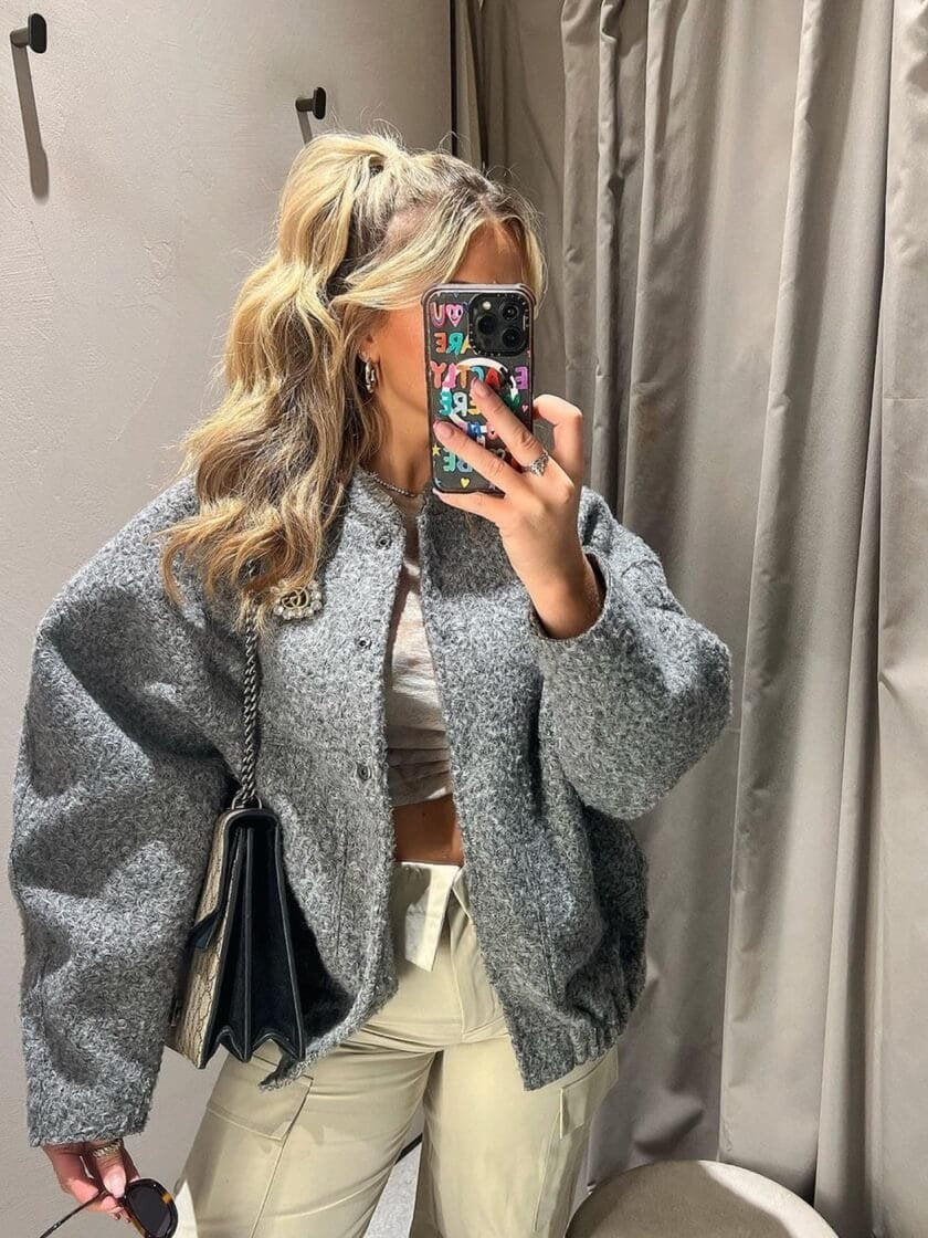 Veste grise oversize vue latérale étoile