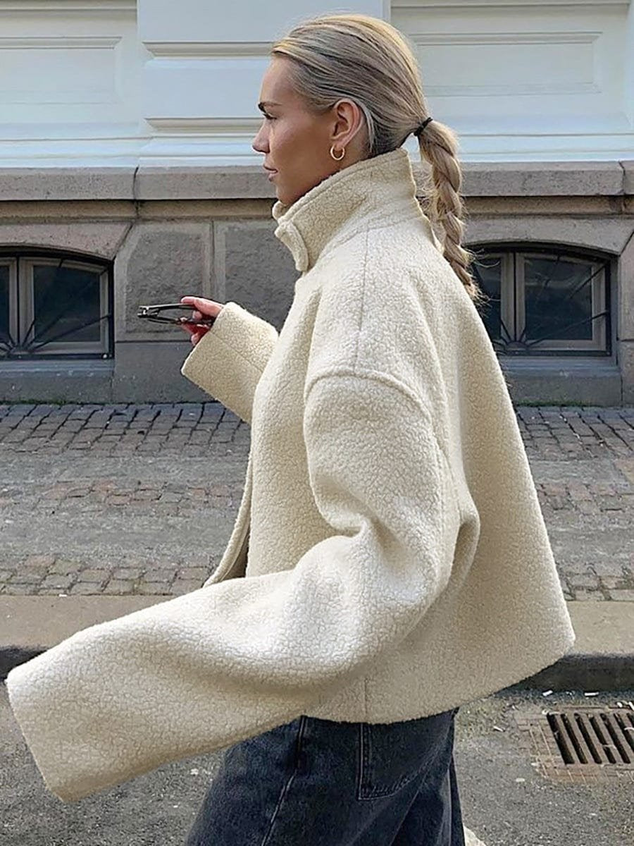 Veste polaire blanche vue de profil confort