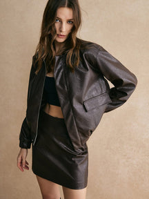 Veste simili cuir marron vue de face étoile