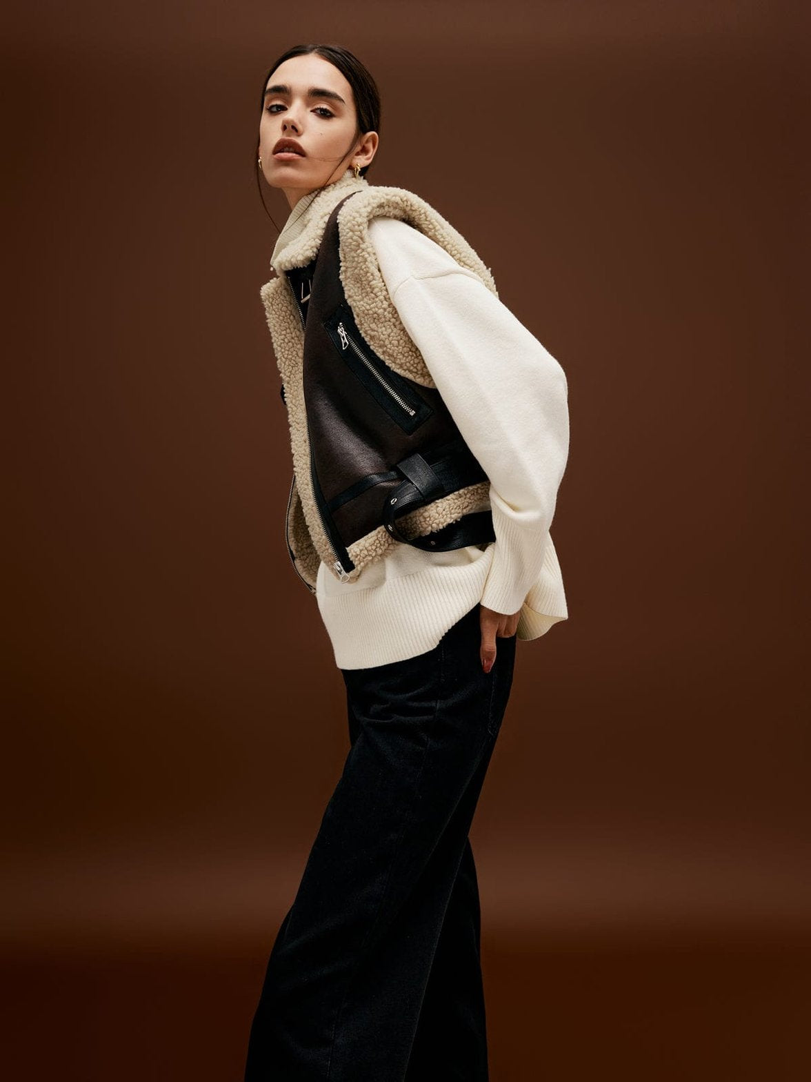Gilet en faux cuir doublé polaire élégance