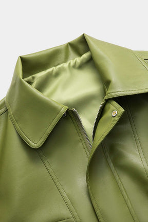 Détail fermeture veste simili cuir vert olive chic