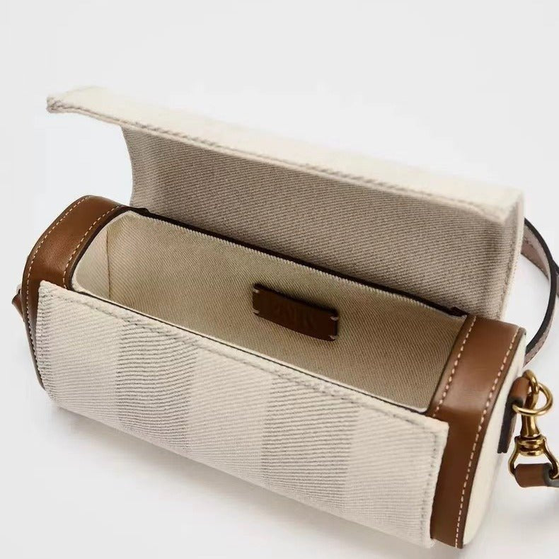 Sac bandoulière jolieandjuliette bicolore beige et marron avec détail intérieur élégant