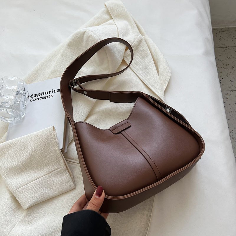 Sac bandoulière cuir marron jolieandjuliette élégant minimaliste femme style épuré