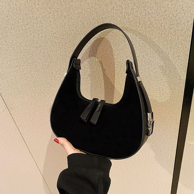 Sac besace noir élégant jolieandjuliette style hobo avec détail zippers