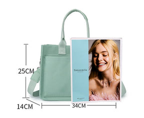 Sac cabas vert menthe jolieandjuliette avec dimensions et image lifestyle