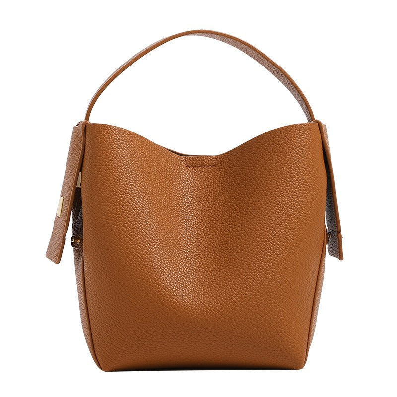 Sac hobo cuir camel jolieandjuliette texture grainée anse unique élégant