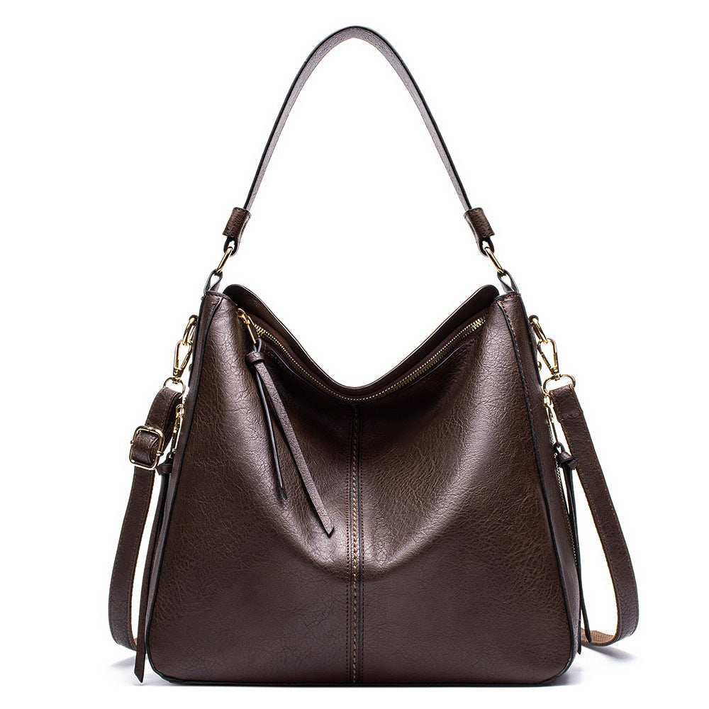 Sac hobo cuir marron jolieandjuliette bandoulière ajustable fermeture zippée élégant