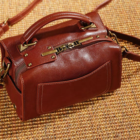 Sac à main cuir marron jolieandjuliette vintage bandoulière détails dorés élégant