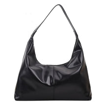 Sac hobo en cuir noir élégant et spacieux jolieandjuliette pour femme