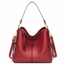 Sac hobo cuir rouge jolieandjuliette avec zips dorés et bandoulière ajustable