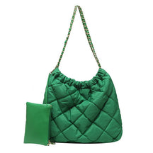 Sac matelassé vert émeraude jolieandjuliette avec chaîne dorée et pochette assortie