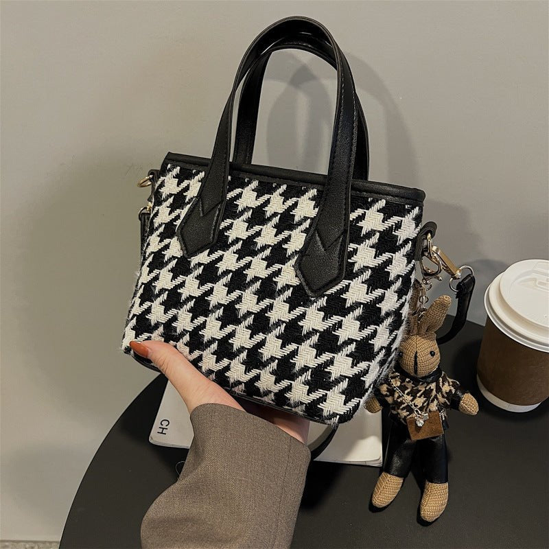 Sac pied-de-poule noir et blanc jolieandjuliette mini tote bandoulière chic tendance