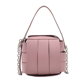 Sac seau rose poudré jolieandjuliette avec bandoulière chaîne élégant compact