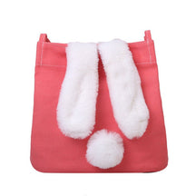 Sac en toile corail jolieandjuliette avec oreilles de lapin en peluche blanche et pompom