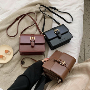 Sacs à main bandoulière jolieandjuliette en cuir vintage, coloris noir, bordeaux et marron