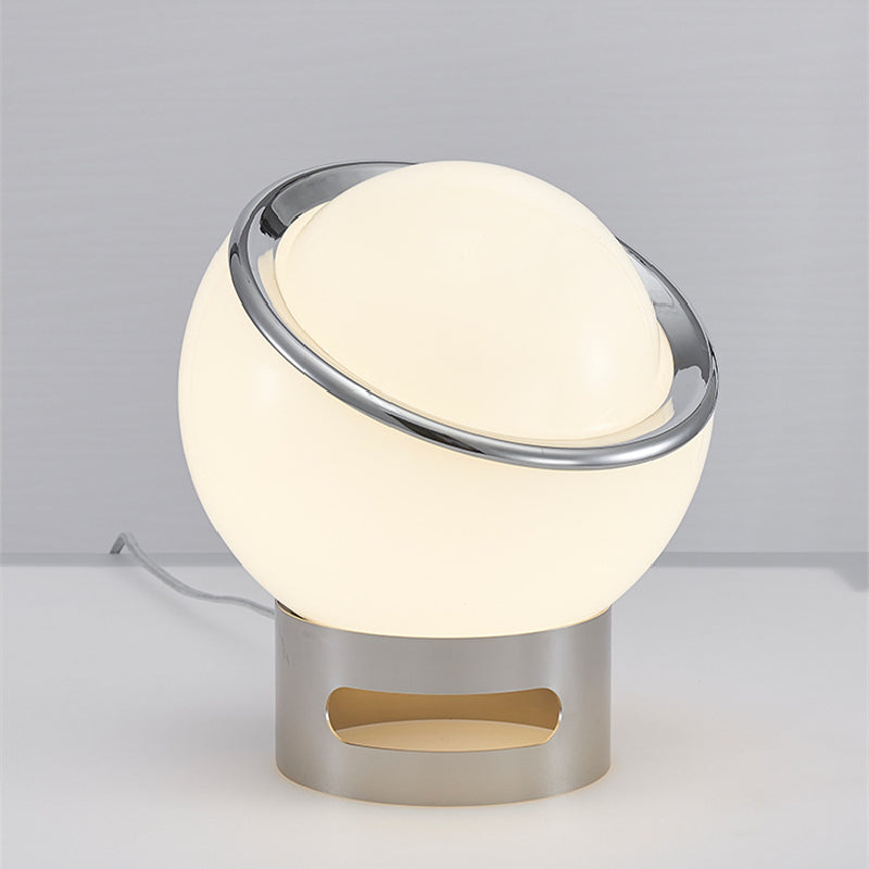 Lampe Bauhaus en Verre Opale - Élégance Minimaliste pour Intérieurs Modernes