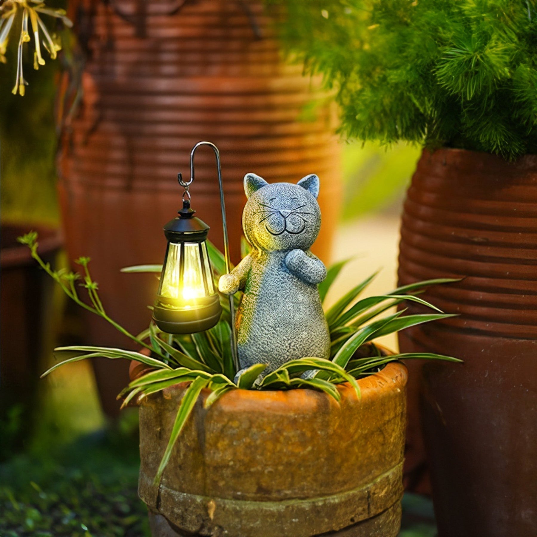 Lampe Solaire Chat Doré - Éclairez Votre Jardin avec Magie