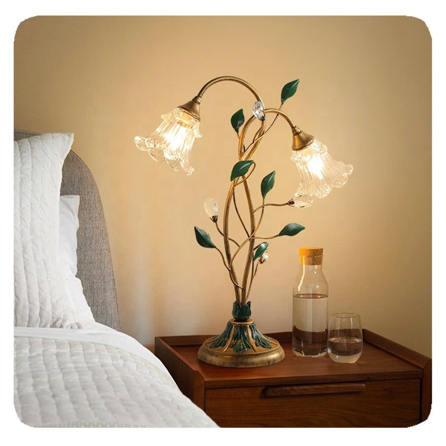 Lampe de Table Florale - Élégance Vintage et Charme Français