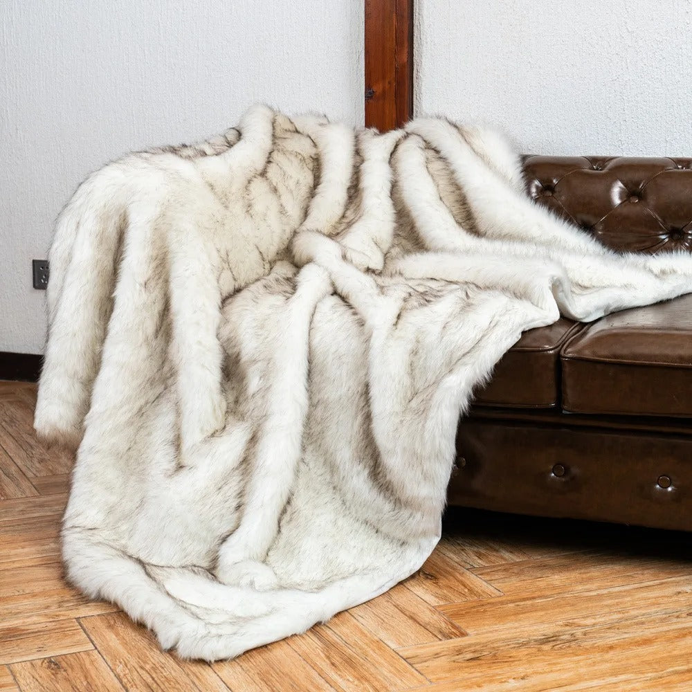 Couverture en Faux Fourrure Luxe - Douceur et Élégance pour Votre Intérieur