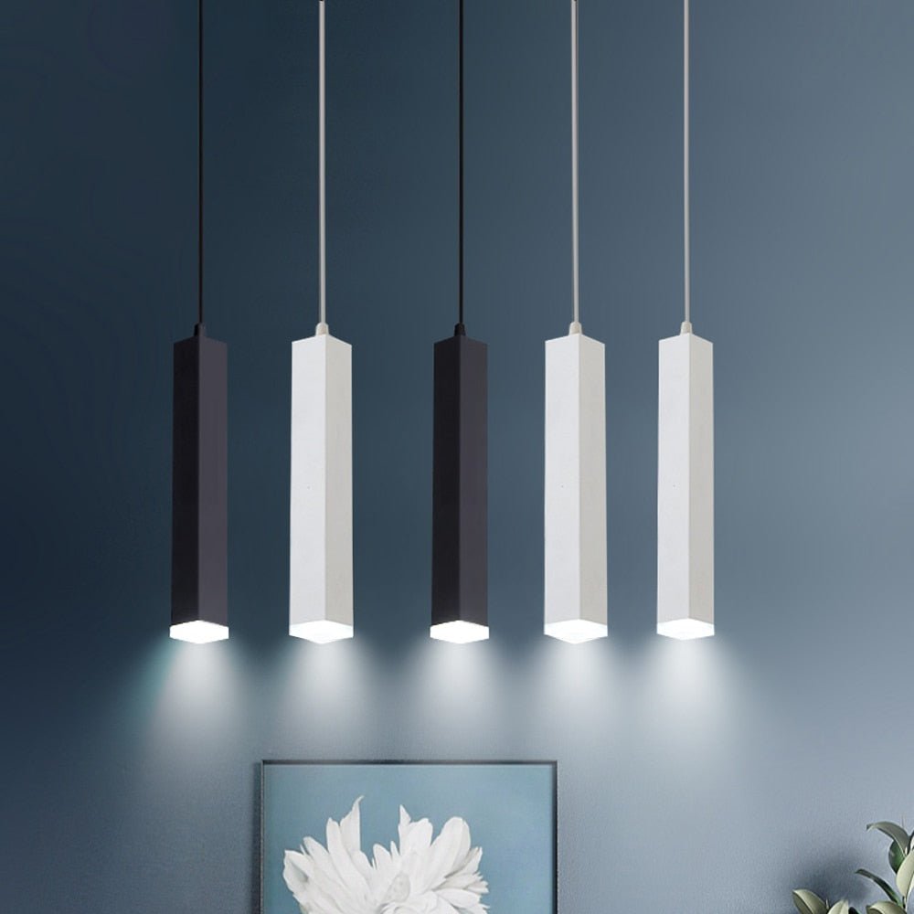 Lampe Suspendue Ajustable Moderne - Éclairage LED Économe et Élégant