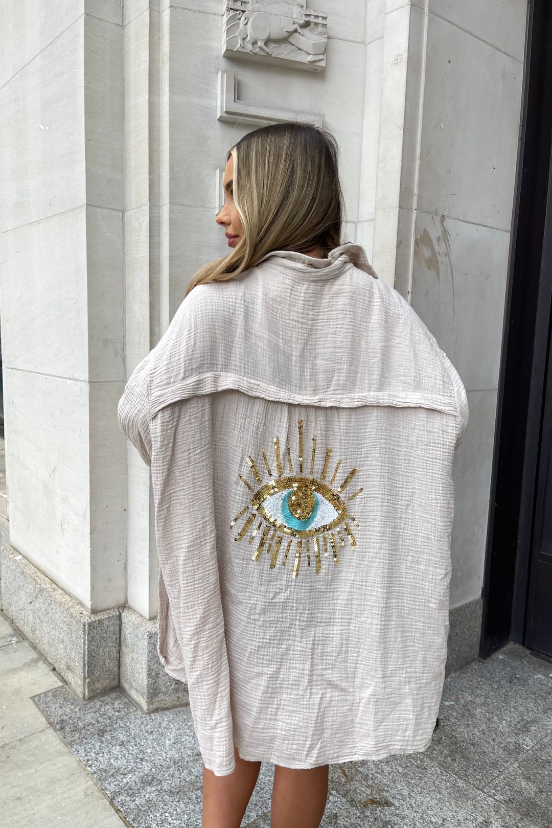 Chemise Oversized Femme Élégante - Détail en Paillettes et Confort Léger