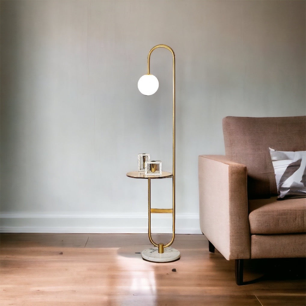 Lampadaire Scandinave avec Table Intégrée - Éclairage Économe et Design Élégant