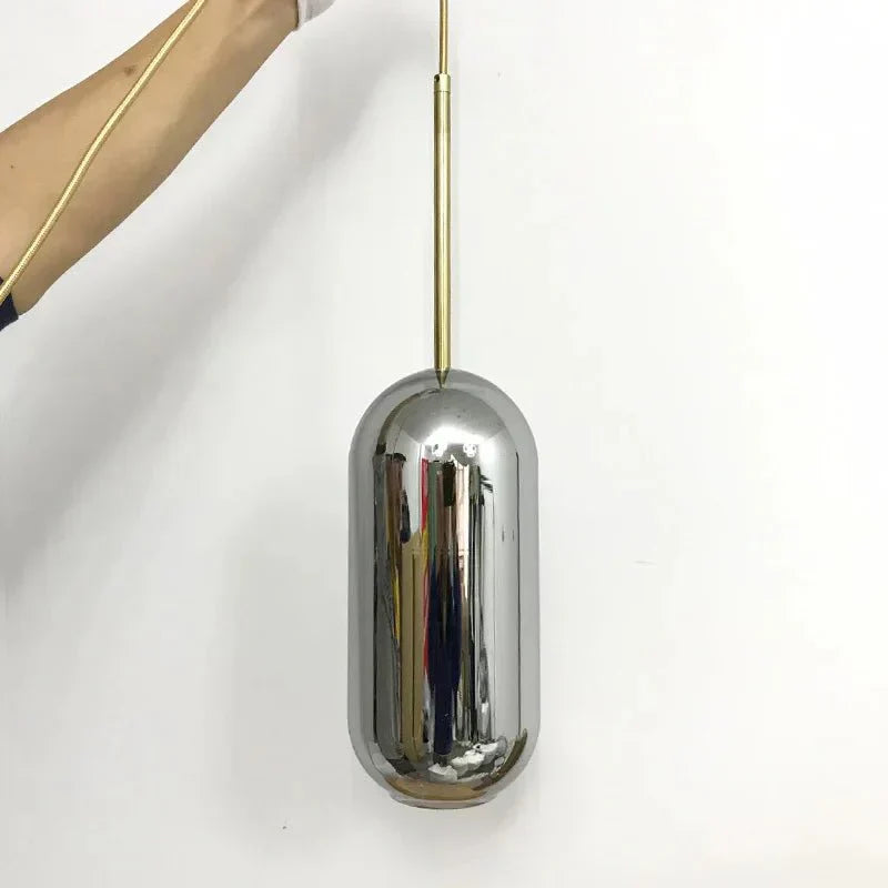 Luminaire Suspendu en Fer et Verre - Élégance Contemporaine pour Votre Espace