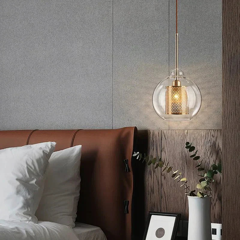 Luminaire Suspendu en Fer et Verre - Élégance Contemporaine pour Votre Espace