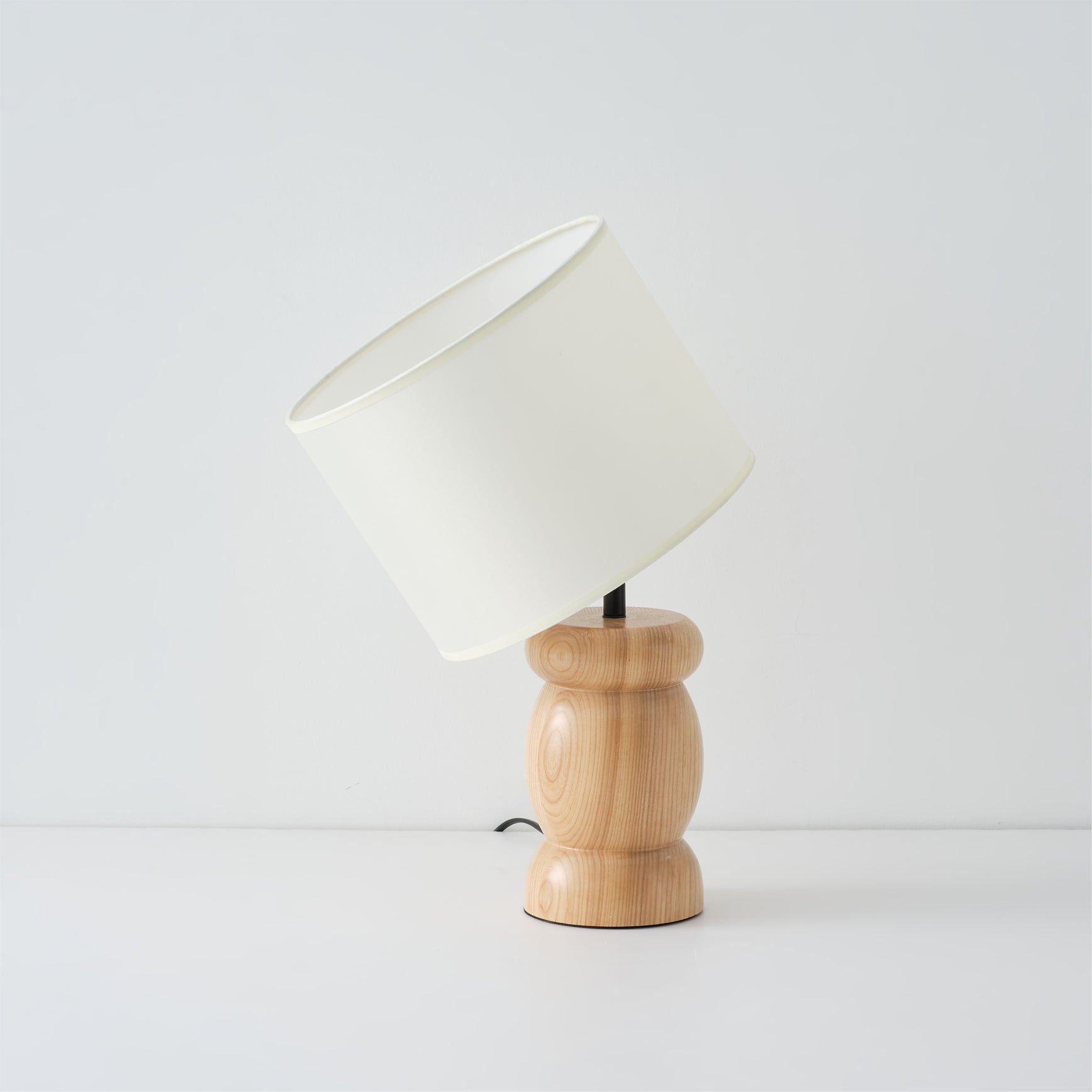 Lampe de Table en Bois - Design Élégant avec Éclairage Chaleureux