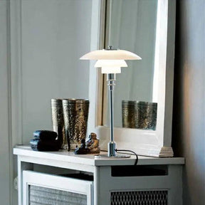 Lampe en Métal Élégante - Éclairage Doux et Glamour pour Intérieur