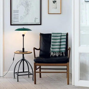 Lampe en Métal Élégante - Éclairage Doux et Glamour pour Intérieur