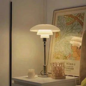 Lampe en Métal Élégante - Éclairage Doux et Glamour pour Intérieur