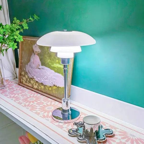 Lampe en Métal Élégante - Éclairage Doux et Glamour pour Intérieur