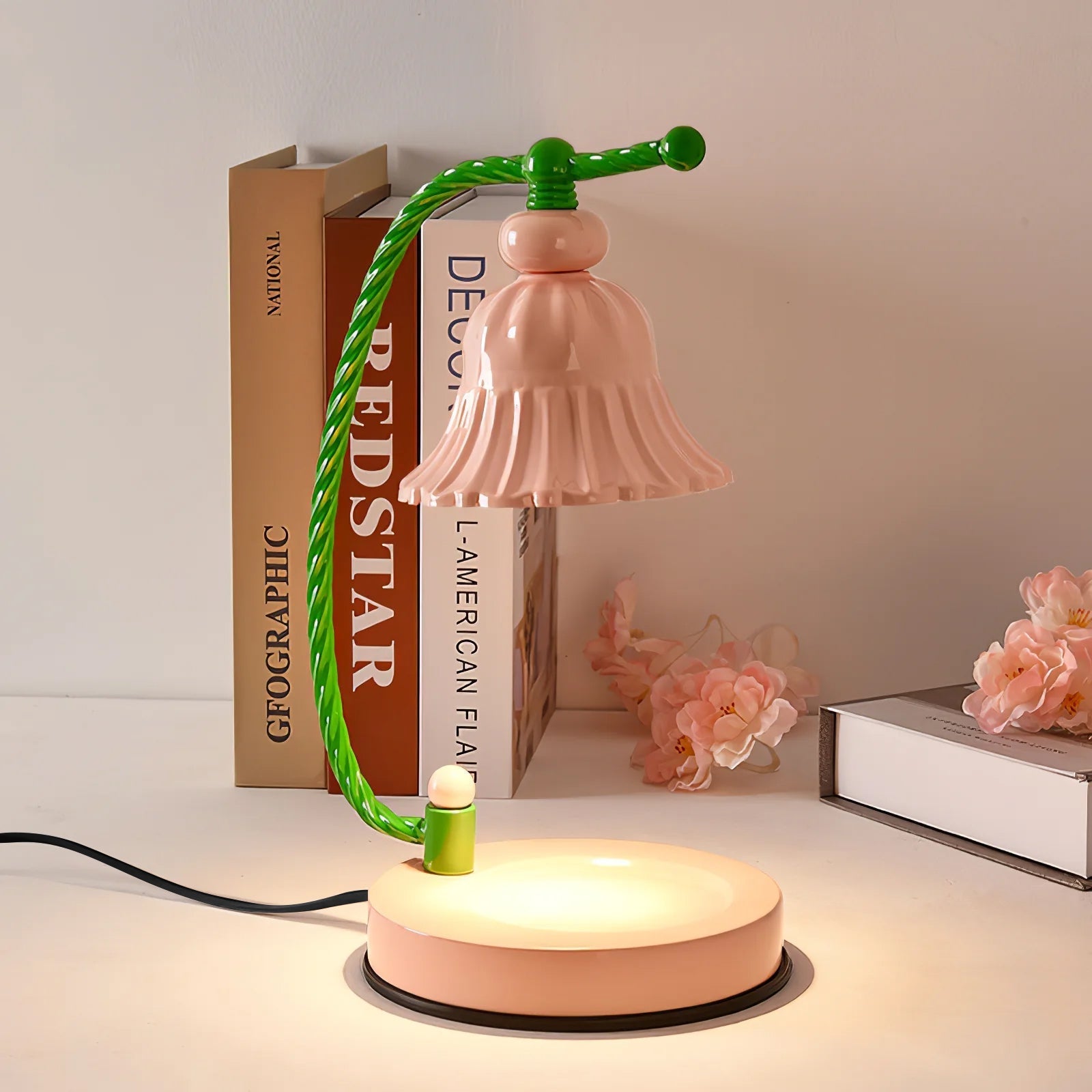 Lampe de Table en Verre Rose - Design Élégant et Atmosphère Charmante