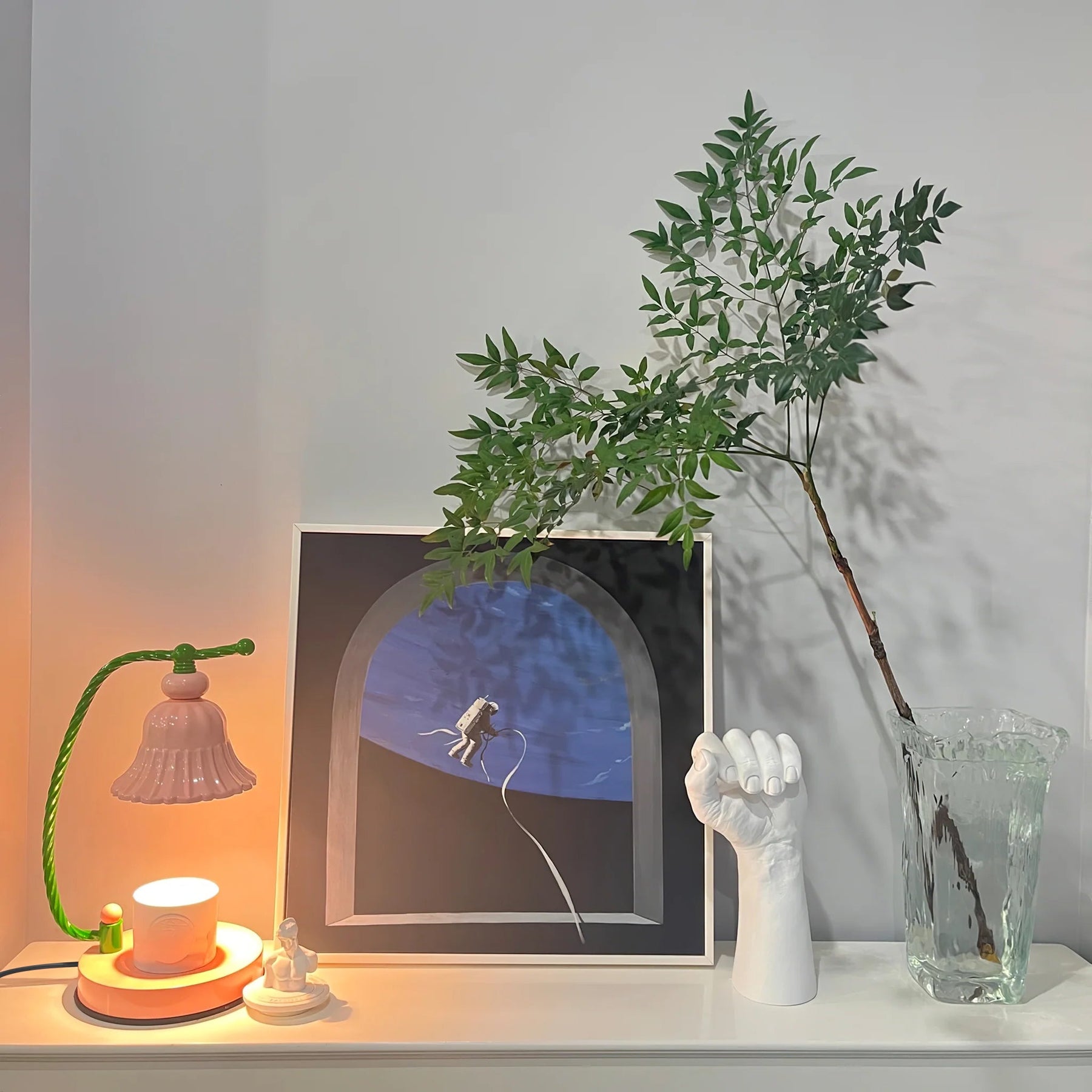 Lampe de Table en Verre Rose - Design Élégant et Atmosphère Charmante